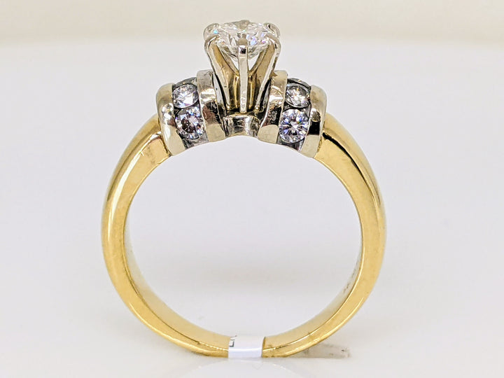 14K .64 CARAT TOTAL WEIGHT SI1 J DIAMOND ROUND (9) ESTATE RING 4.7 GRAMS