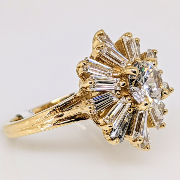 14K CUBIC ZIRCONIA 5.9MM ROUND WITH (16) BAGUETTE ESTATE RING 5.9 GRAMS