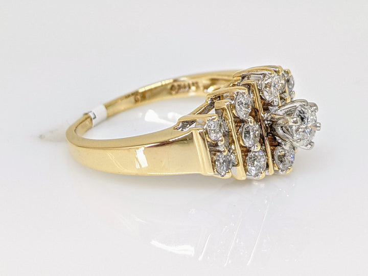 14K .68 CARAT TOTAL WEIGHT I1 J DIAMOND ROUND (13) CLUSTER ESTATE RING 3.9 GRAMS