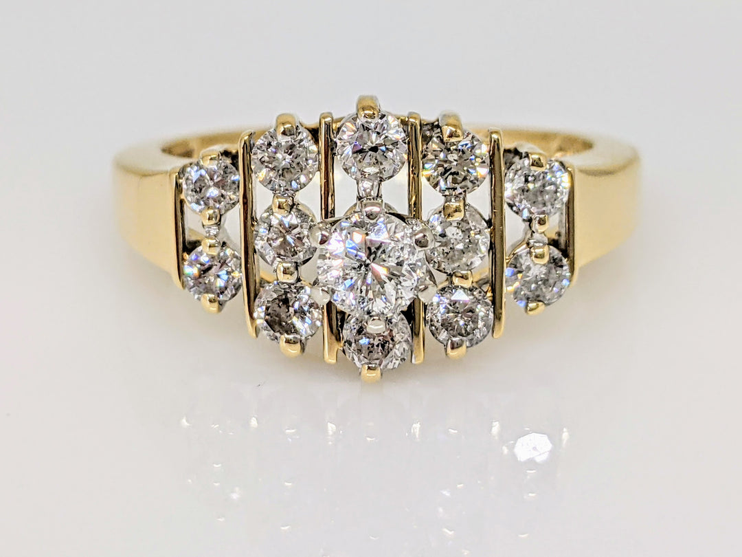 14K .68 CARAT TOTAL WEIGHT I1 J DIAMOND ROUND (13) CLUSTER ESTATE RING 3.9 GRAMS