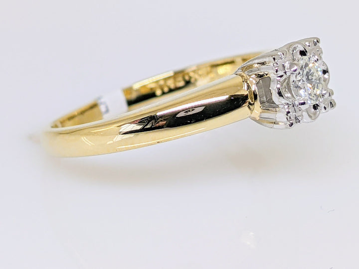 14K .20 CARAT TOTAL SI1 H DIAMOND ROUND SQUARE HEAD ESTATE RING 2.5 GRAMS