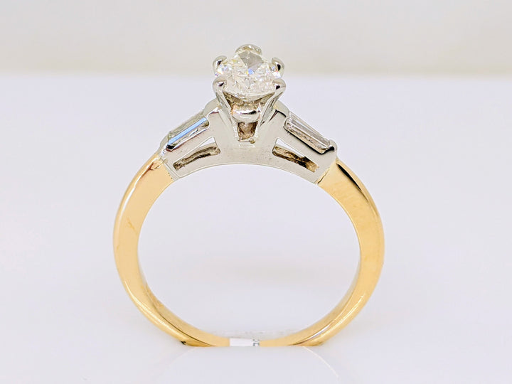14K .87 CARAT TOTAL WEIGHT I1 J DIAMOND PEAR WITH (2) BAGUETTES ESTATE RING 2.9 GRAMS