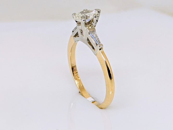 14K .87 CARAT TOTAL WEIGHT I1 J DIAMOND PEAR WITH (2) BAGUETTES ESTATE RING 2.9 GRAMS