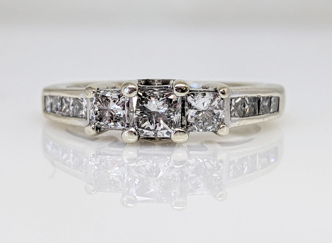 14K WHITE .93 CARAT TOTAL WEIGHT I1 H DIAMOND PRINCESS CUT (13) TRINITY ESTATE RING 3.6 GRAMS