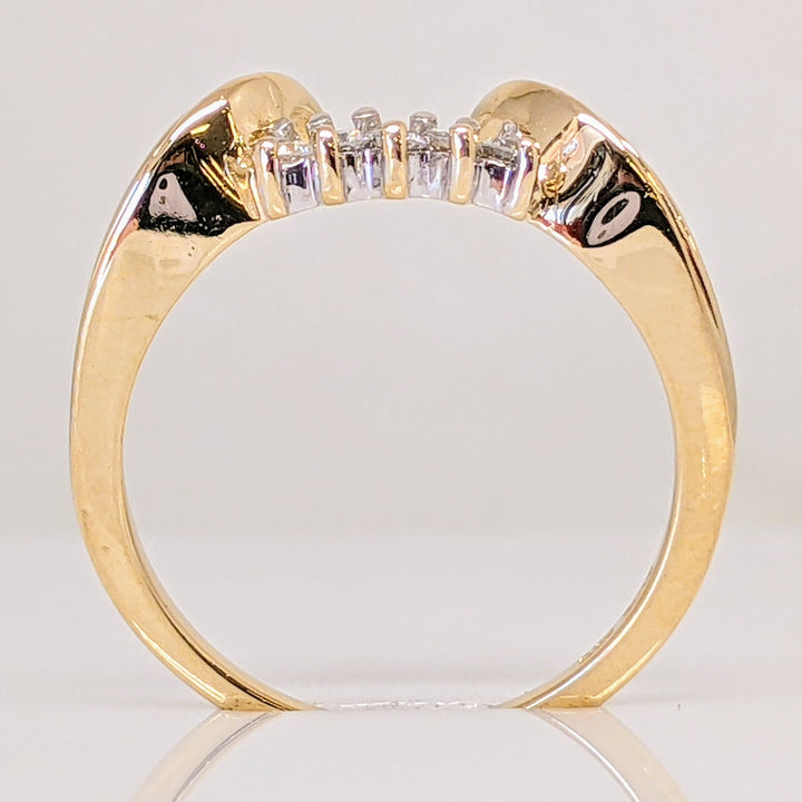 14K .10 CARAT TOTAL WEIGHT I1 H DIAMOND ROUND (5) ESTATE WRAP 2.3 GRAMS