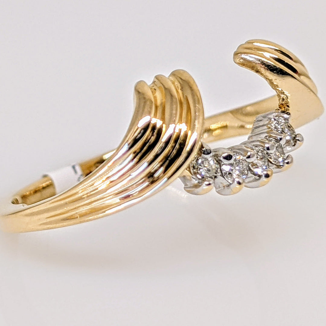 14K .10 CARAT TOTAL WEIGHT I1 H DIAMOND ROUND (5) ESTATE WRAP 2.3 GRAMS