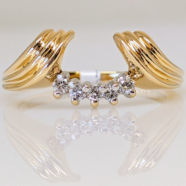 14K .10 CARAT TOTAL WEIGHT I1 H DIAMOND ROUND (5) ESTATE WRAP 2.3 GRAMS