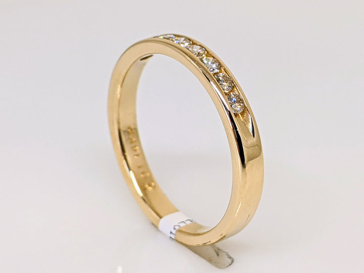 14K .24 CARAT TOTAL WEIGHT SI2 K DIAMOND ROUND (8) CHANNEL SET ESTATE BAND 2.4 GRAMS