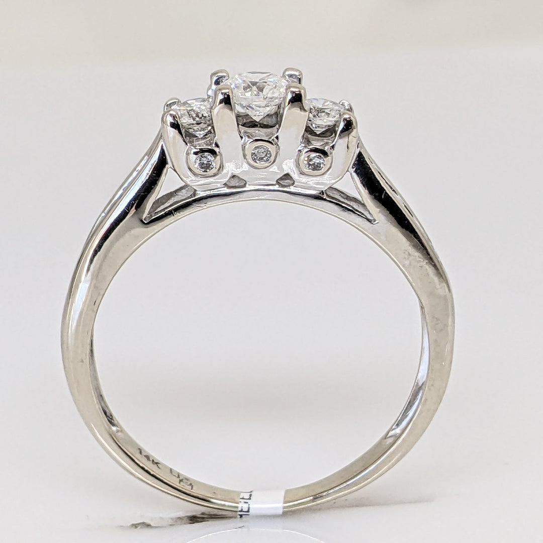14K WHITE .53 CARAT TOTAL WEIGHT I1 H DIAMOND ROUND (17) TRINITY ESTATE RING 2.4 GRAMS