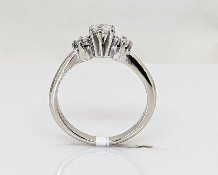 14K WHITE .39 CARAT TOTAL WEIGHT I1 I DIAMOND ROUND (3) TRINITY ESTATE PENDANT & CHAIN 5.1 GRAMS