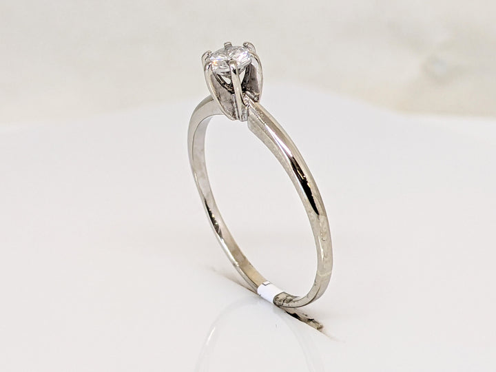 14K WHITE .30 CARAT TOTAL I1 H DIAMOND ROUND SOLITAIRE ESTATE RING 1.6 GRAMS