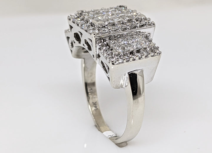 14K WHITE 1.46 CARAT TOTAL WEIGHT I1 H DIAMOND ROUND (52) PRINCESS CUT (36) ESTATE RING 7.6 GRAMS