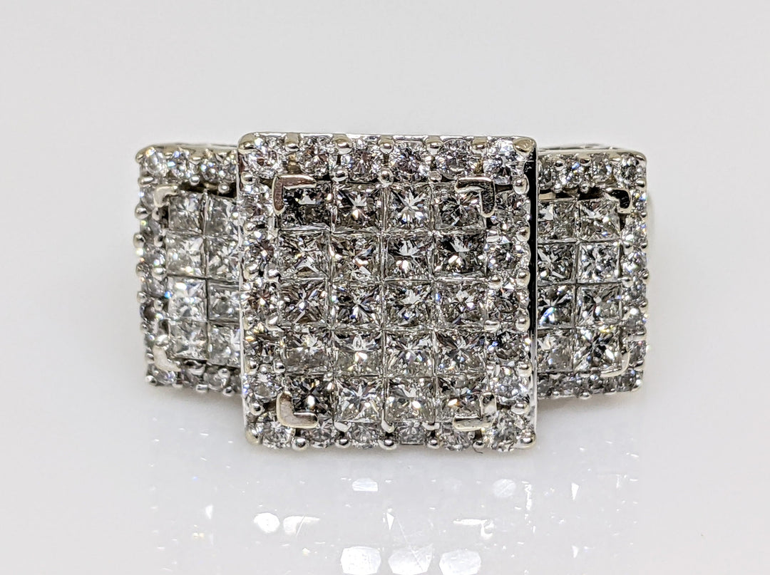 14K WHITE 1.46 CARAT TOTAL WEIGHT I1 H DIAMOND ROUND (52) PRINCESS CUT (36) ESTATE RING 7.6 GRAMS