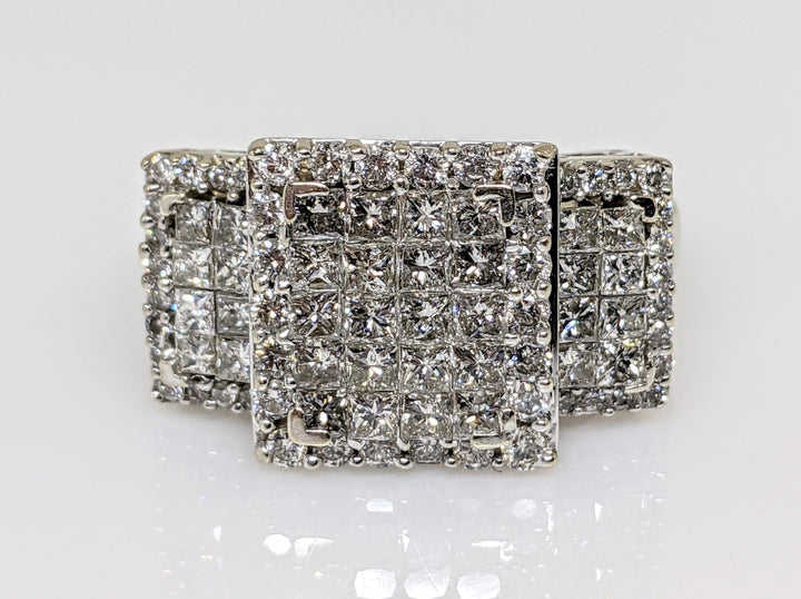 14K WHITE 1.46 CARAT TOTAL WEIGHT I1 H DIAMOND ROUND (52) PRINCESS CUT (36) ESTATE RING 7.6 GRAMS