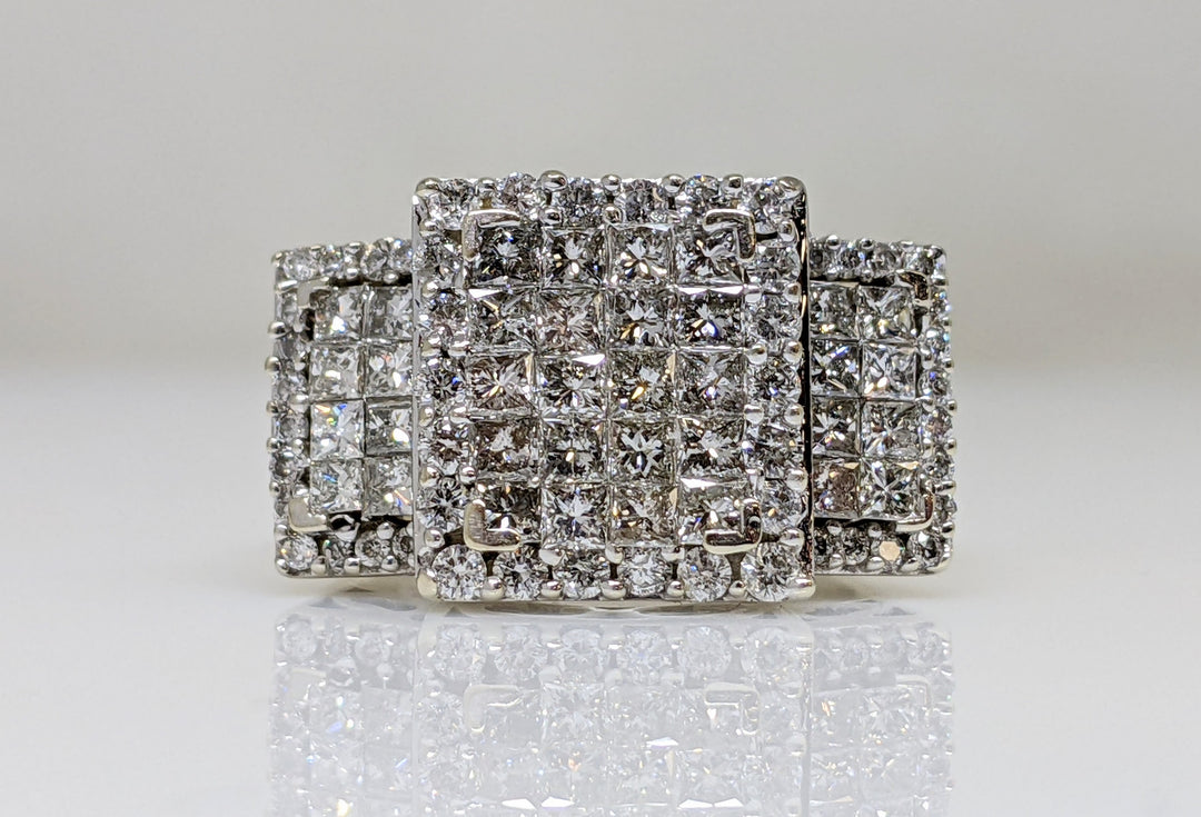 14K WHITE 1.46 CARAT TOTAL WEIGHT I1 H DIAMOND ROUND (52) PRINCESS CUT (36) ESTATE RING 7.6 GRAMS
