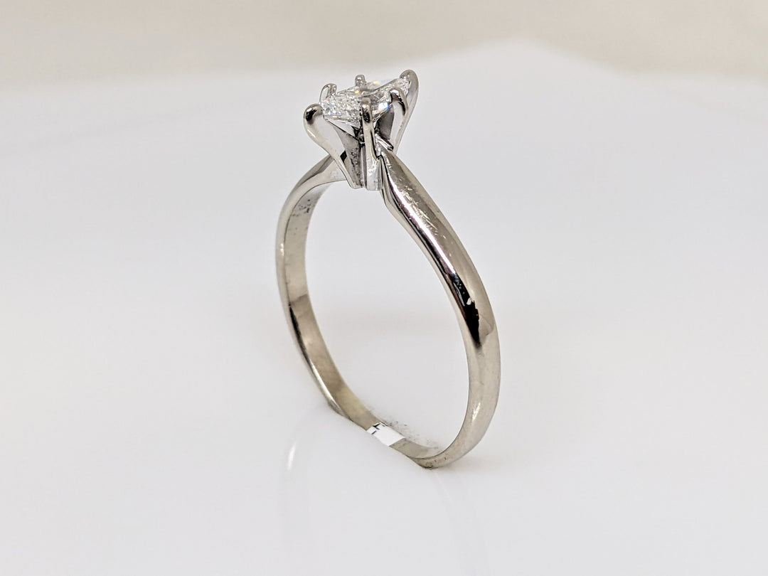 14K WHITE .37 CARAT TOTAL SI G DIAMOND MARQUISE SOLITAIRE ESTATE RING 2.2 GRAMS