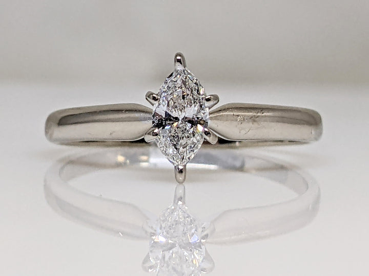 14K WHITE .37 CARAT TOTAL SI G DIAMOND MARQUISE SOLITAIRE ESTATE RING 2.2 GRAMS