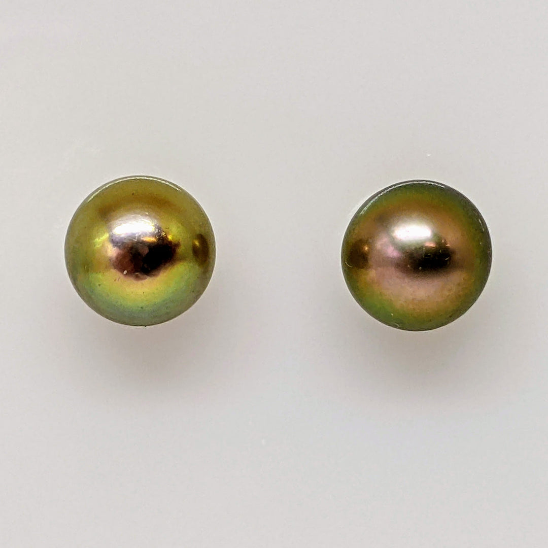 14k DYED PEARL ROUND 7.5MM STUD ESTATE EARRINGS 1.4 GRAMS