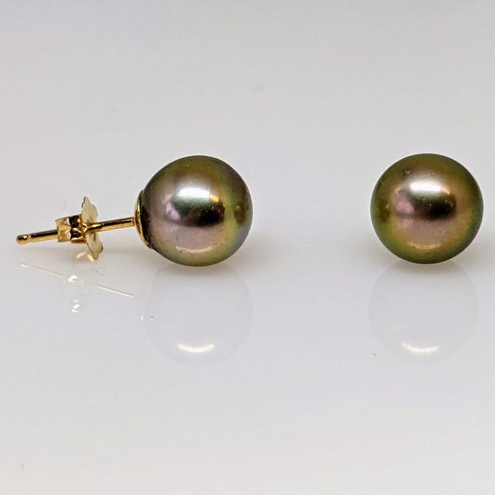 14k DYED PEARL ROUND 7.5MM STUD ESTATE EARRINGS 1.4 GRAMS