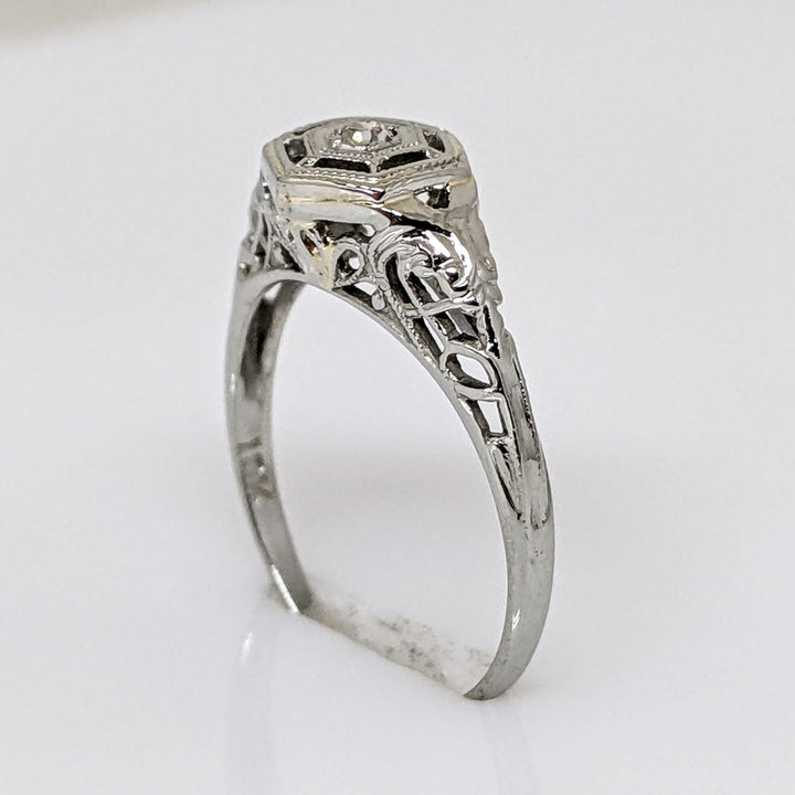 18K WHITE DIAMOND ROUND 1.8MM ANTIQUE ESTATE RING 1.3 GRAMS