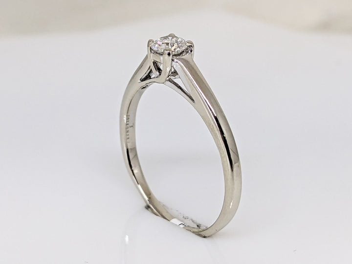 14K WHITE .29 CARAT TOTAL SI2 I DIAMOND ROUND SOLITAIRE ESTATE RING 2.3 GRAMS