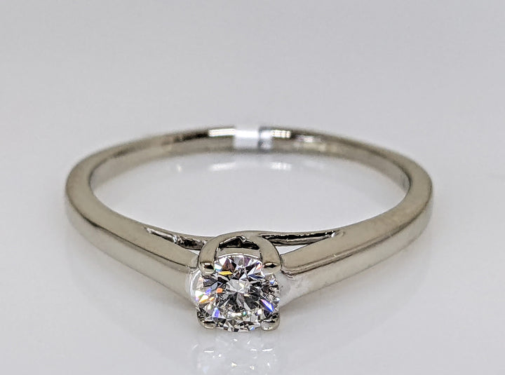 14K WHITE .29 CARAT TOTAL SI2 I DIAMOND ROUND SOLITAIRE ESTATE RING 2.3 GRAMS