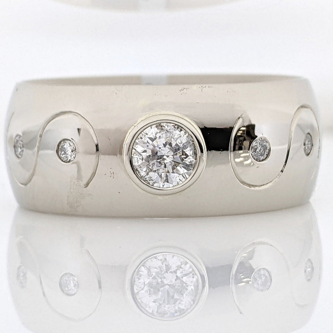 14K WHITE .57 CARAT TOTAL WEIGHT I1 H DIAMOND ROUND (5) BEZEL/FLUSH SET ESTATE BAND 16.0 GRAMS