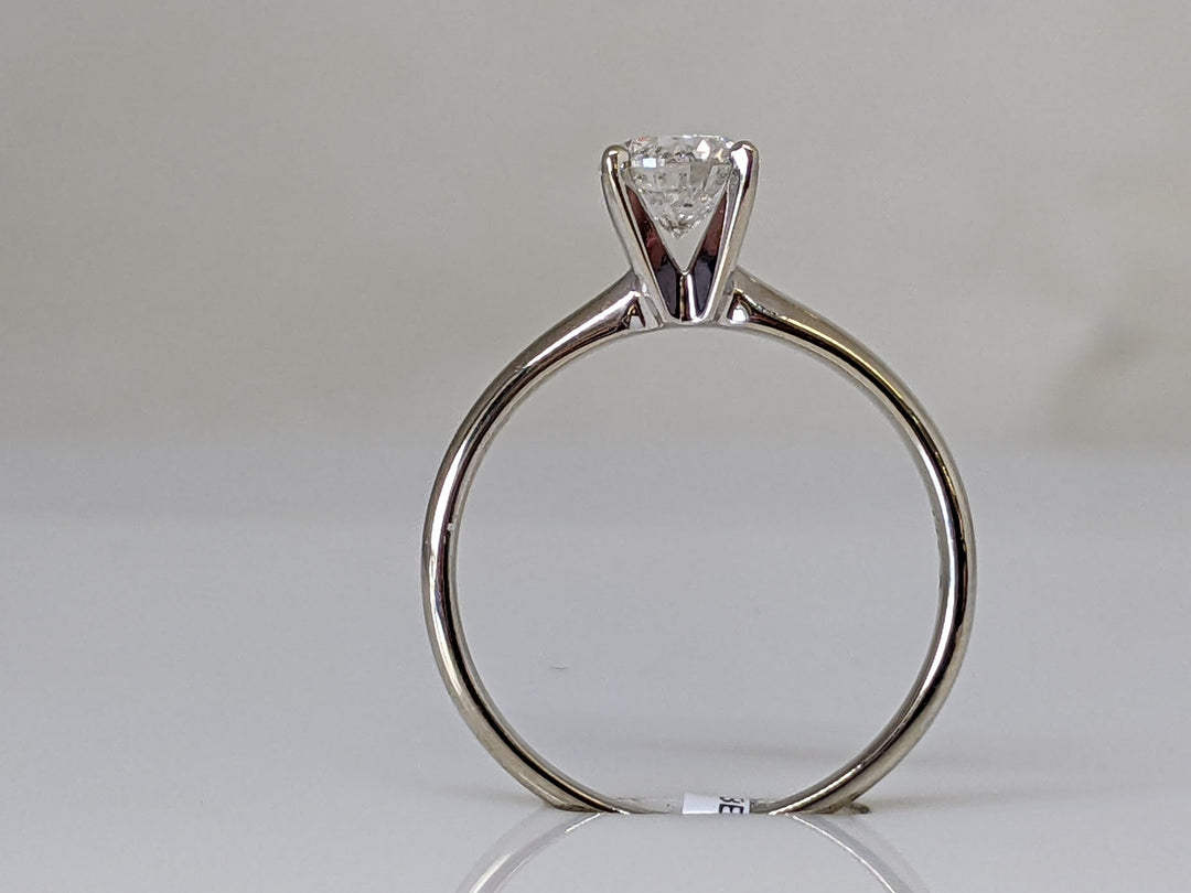 14K WHITE .79 CARAT TOTAL WEIGHT I2 F DIAMOND ROUND SOLITAIRE ESTATE RING 2.3 GRAMS