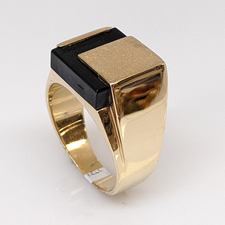 14K ONYX PRINCESS CUT 13MM BRUSHED TOP ESTATE RING 11.2 GRAMS
