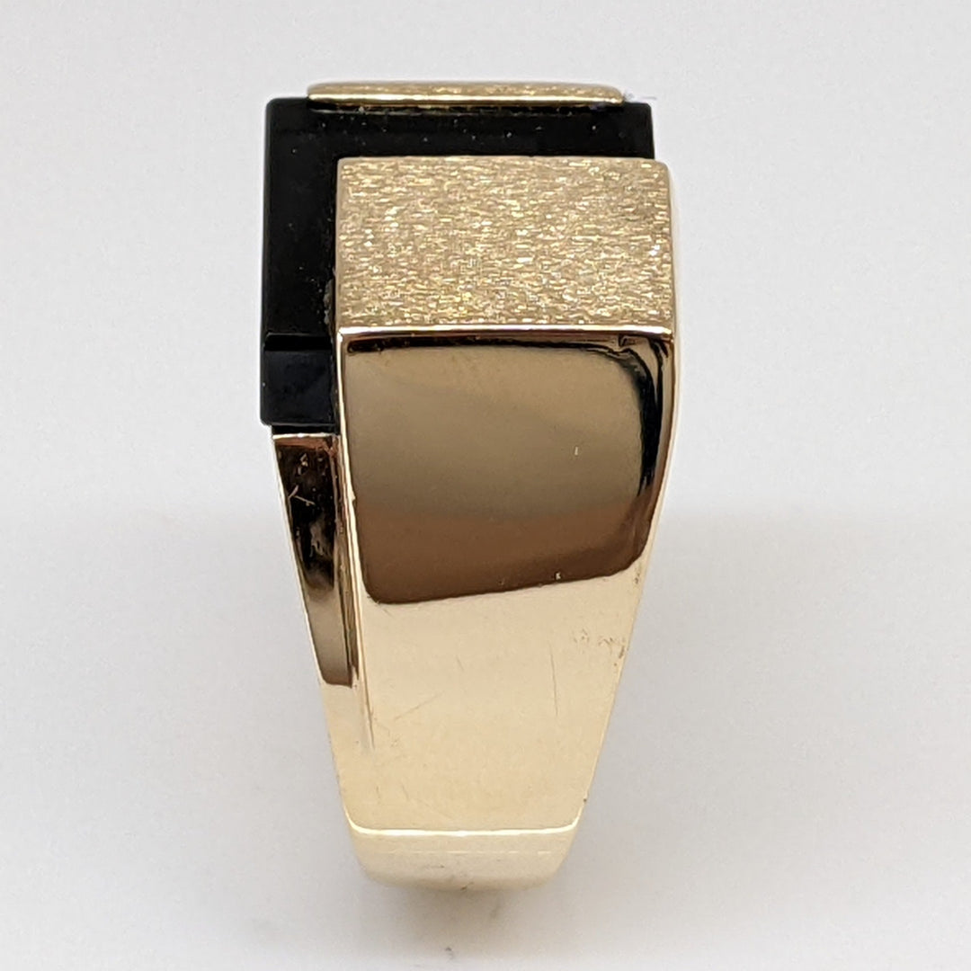 14K ONYX PRINCESS CUT 13MM BRUSHED TOP ESTATE RING 11.2 GRAMS