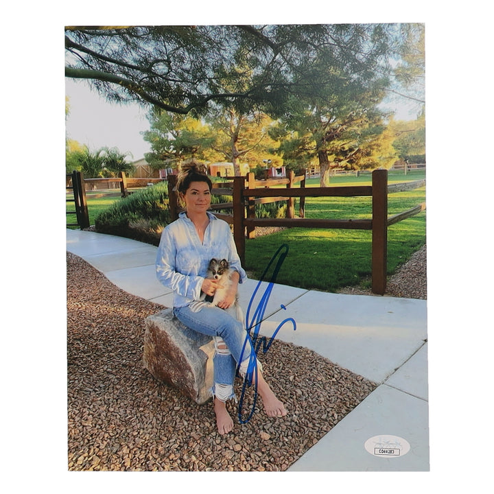 Shania Twain Signed 8x10 Framed Photo (JSA)
