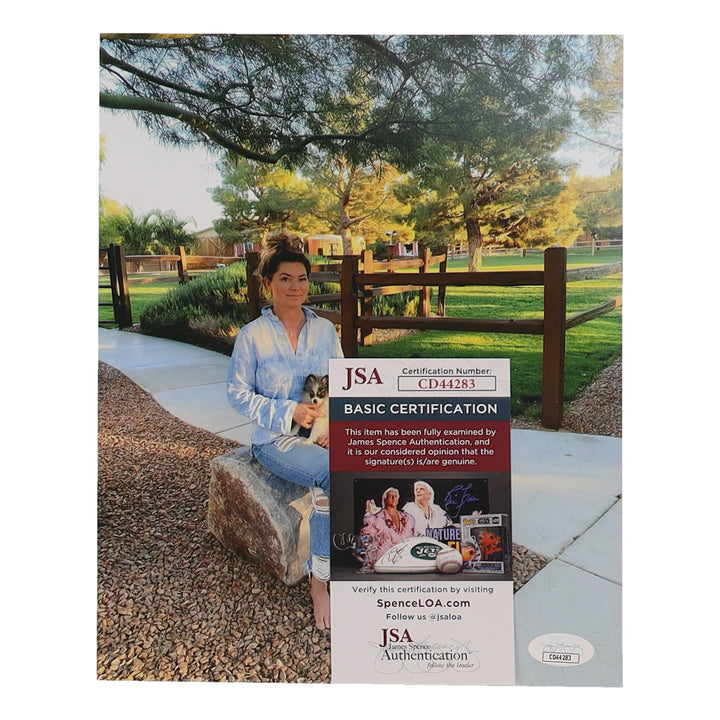 Shania Twain Signed 8x10 Framed Photo (JSA)
