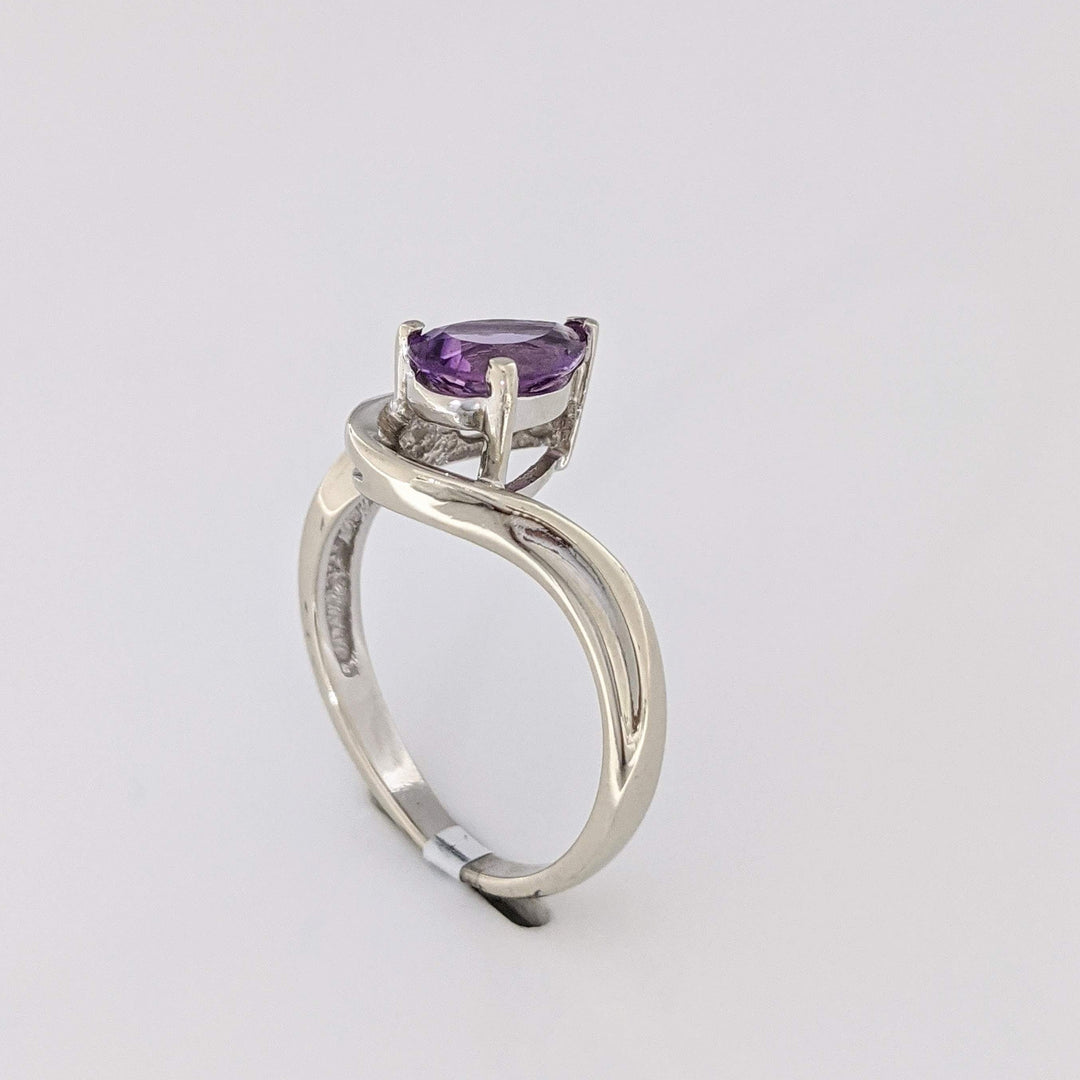 10K WHITE AMETHYST PEAR 6X9 WITH (3) MELEE ESTATE RING 3.1 GRAMS