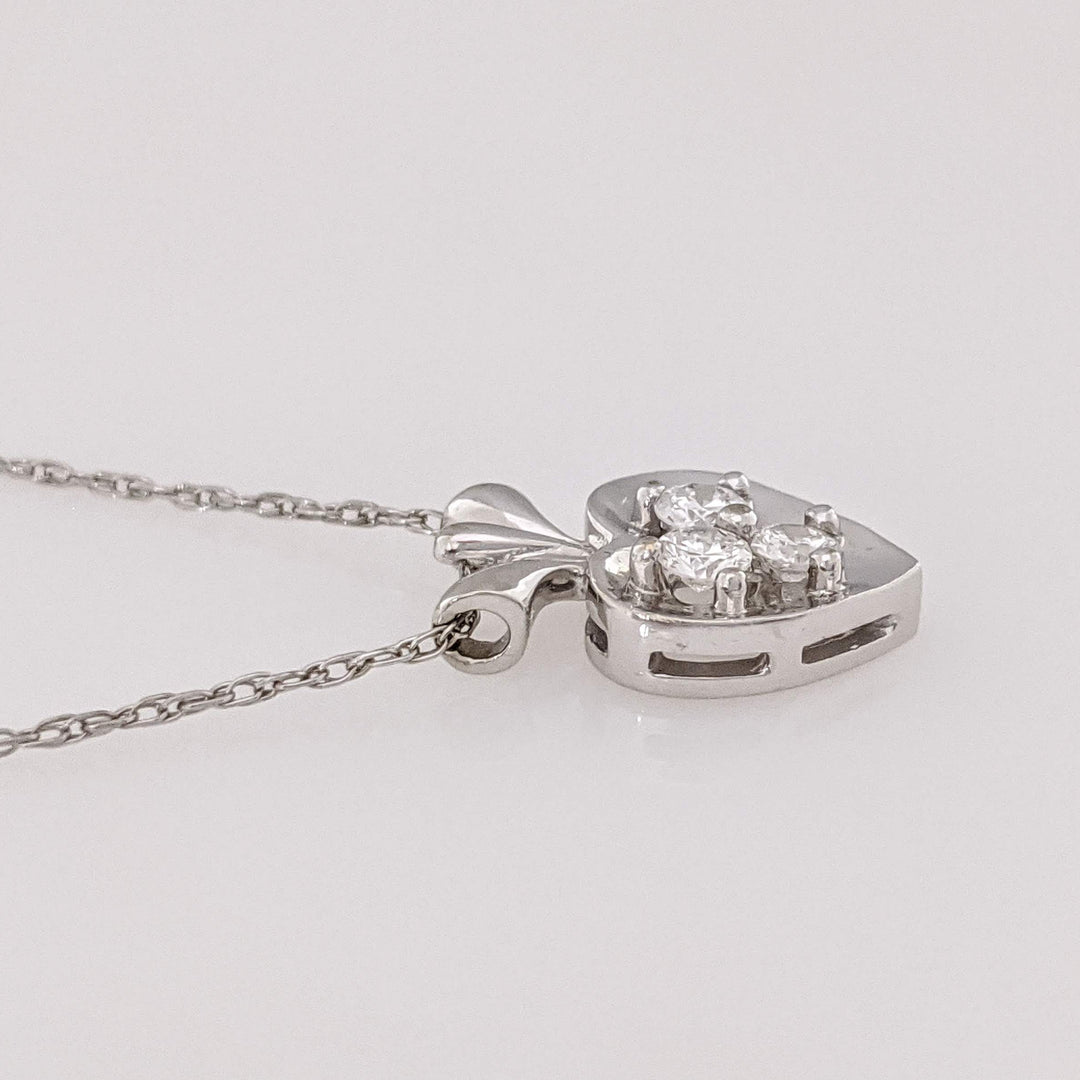 14K WHITE .20 CARAT TOTAL WEIGHT SI1 H DIAMOND ROUND (3) ESTATE HEART PENDANT & CHAIN 2.0 GRAMS