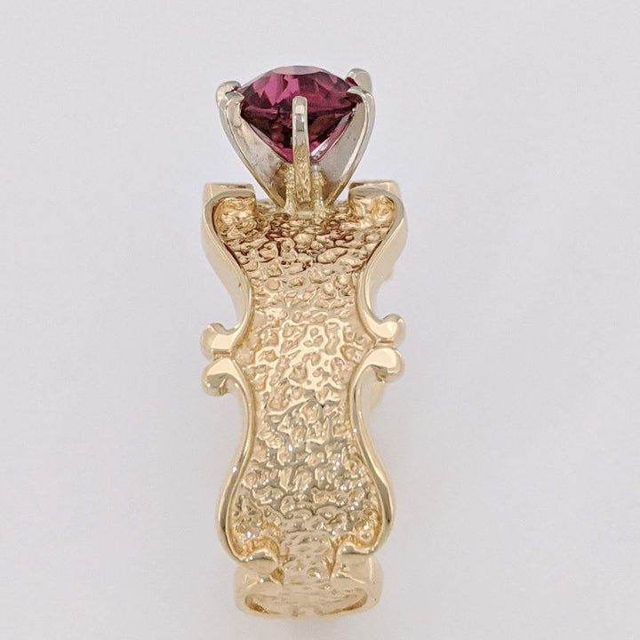 14K PINK TOURMALINE ROUND 6.3MM TEXTURED FANCY SHANK ESTATE RING 5.5 GRAMS