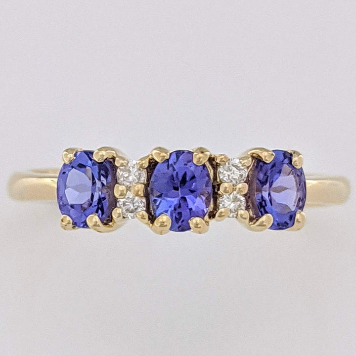 10K IOLITE OVAL 3X4 (3) WITH (4) MELEE ESTATE RING 1.3 GRAMS