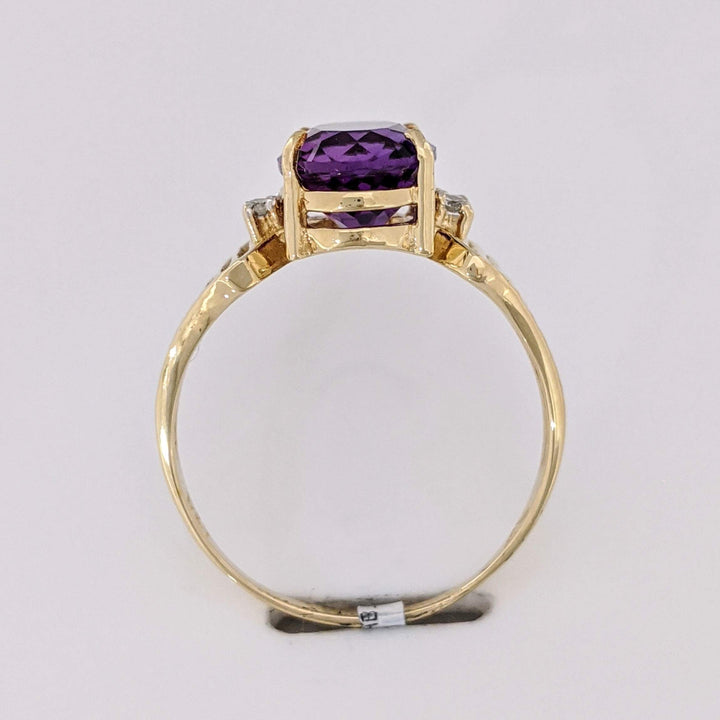 14K AMETHYST OVAL 8X10 WITH (4) MELEE OPEN LINE ESTATE RING 3.1 GRAMS