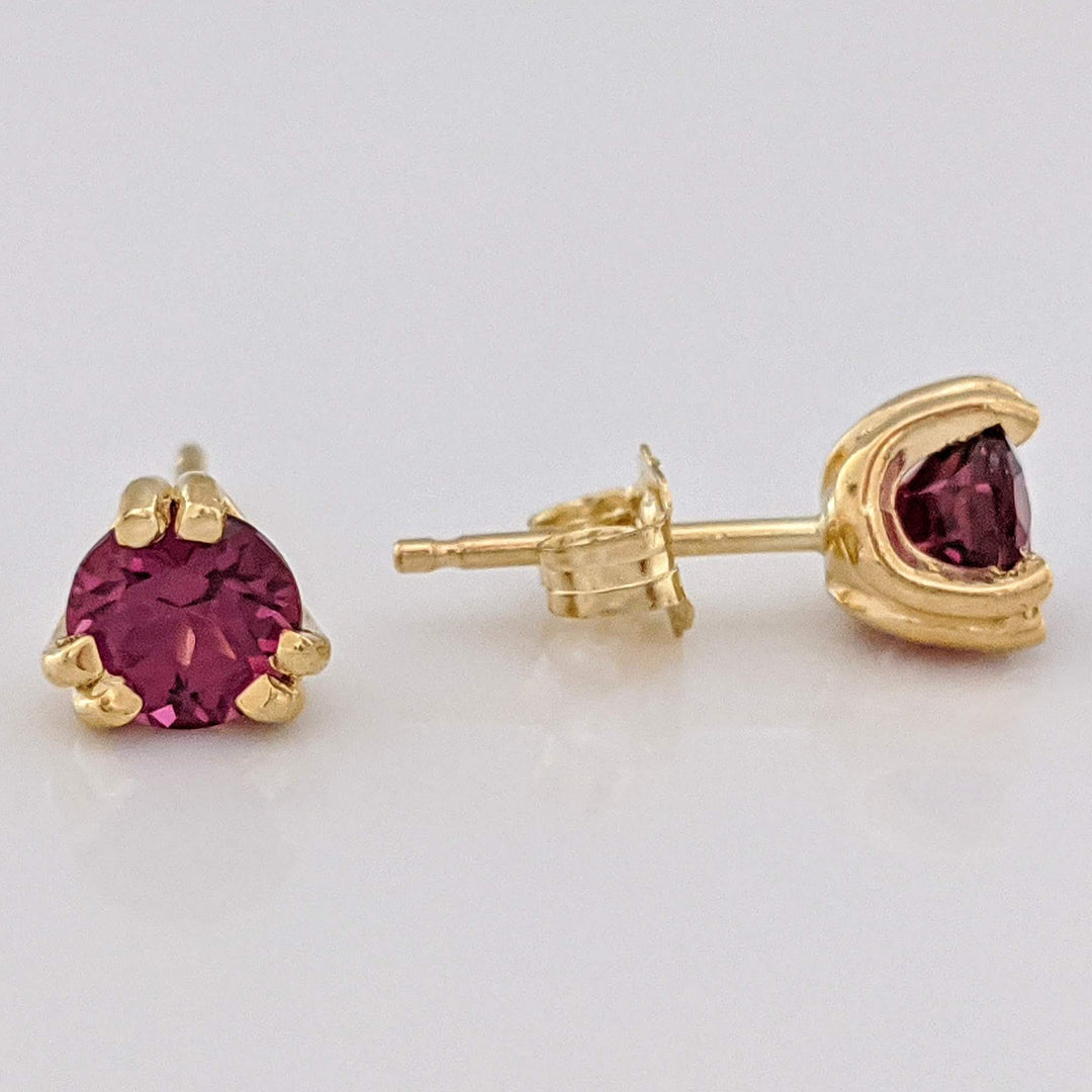 14K PINK TOURMALINE ROUND 5MM DOUBLE PRONG ESTATE EARRINGS 1.1 GRAMS