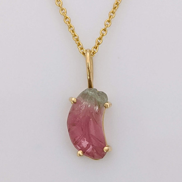 14K WATERMELON TOURMALINE HALF MOON ESTATE PENDANT & CHAIN 2.3 GRAMS