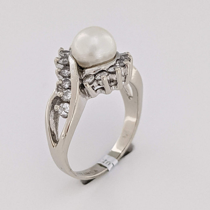 14K WHITE PEARL ROUND 6.5MM WITH .36 DIAMOND TOTAL WEIGHT ESTATE RING 4.4 GRAMS