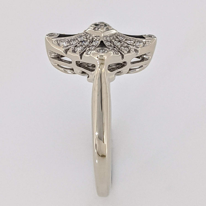 14K WHITE .42 CARAT TOTAL WEIGHT I1 I DIAMOND ROUND (37) SQUARE TOP ESTATE RING 4.2 GRAMS