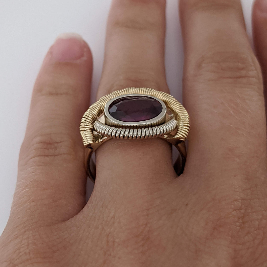 14K RHODOLITE GARNET OVAL 7X10 BEZEL WIRE ESTATE RING 8.7 GRAMS