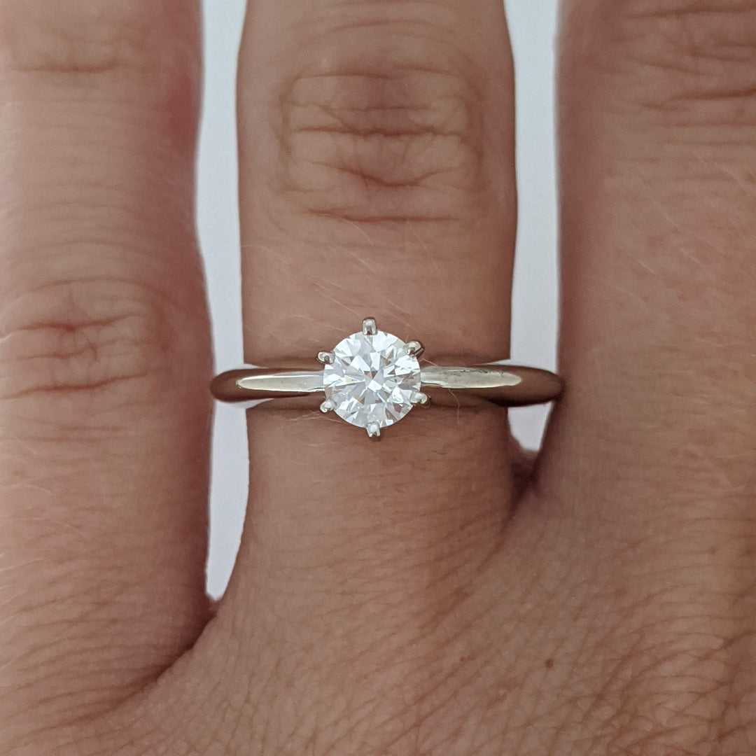 14K WHITE .39 CARAT TOTAL SI1 H DIAMOND ROUND 6 PRONG ESTATE SOLITAIRE RING 2.6 GRAMS