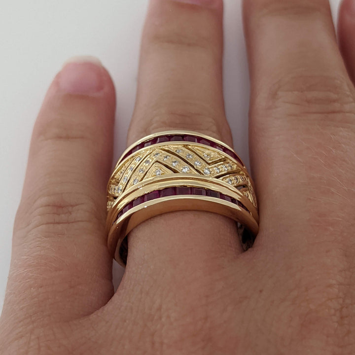 18K RUBY PRINCESS CUT (26) CHANNEL WITH .20 DIAMOND TOTAL WEIGHT (40) ESTATE BAND 9.8 GRAMS