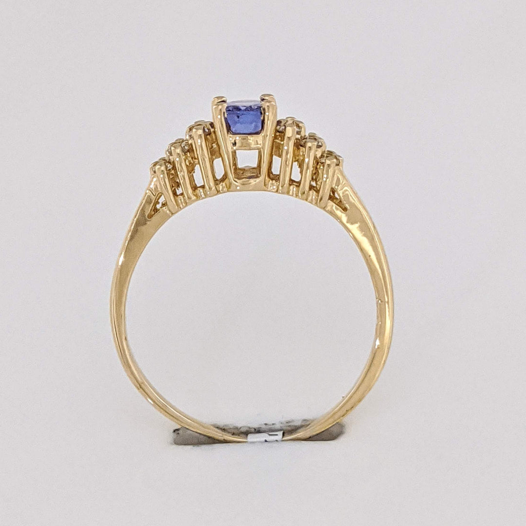 14K TANZANITE OVAL 4X6 WITH (12) MELEE ESTATE RING 2.2 GRAMS