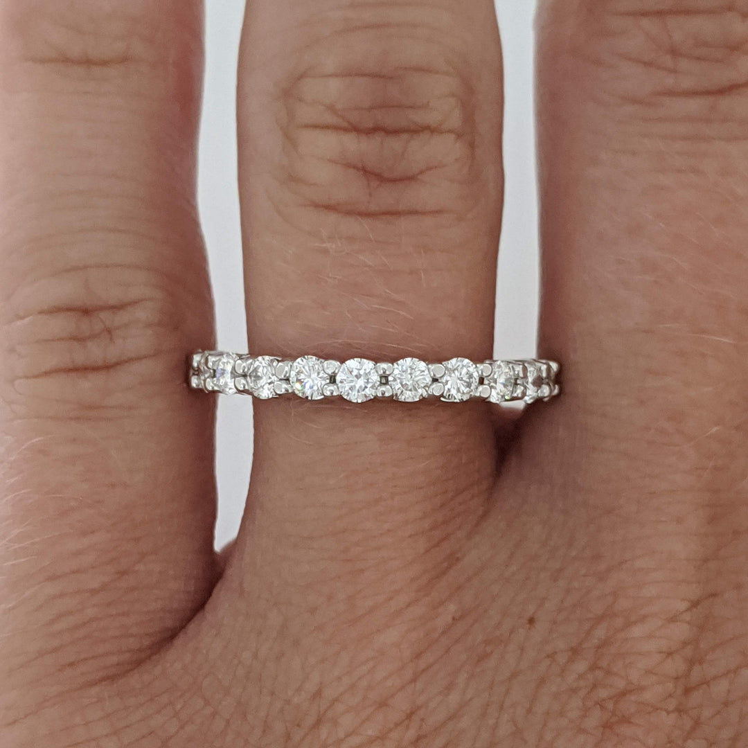 14K WHITE .66 CARAT TOTAL WEIGHT SI1 G DIAMOND ROUND (11) ESTATE BAND 2.2 GRAMS