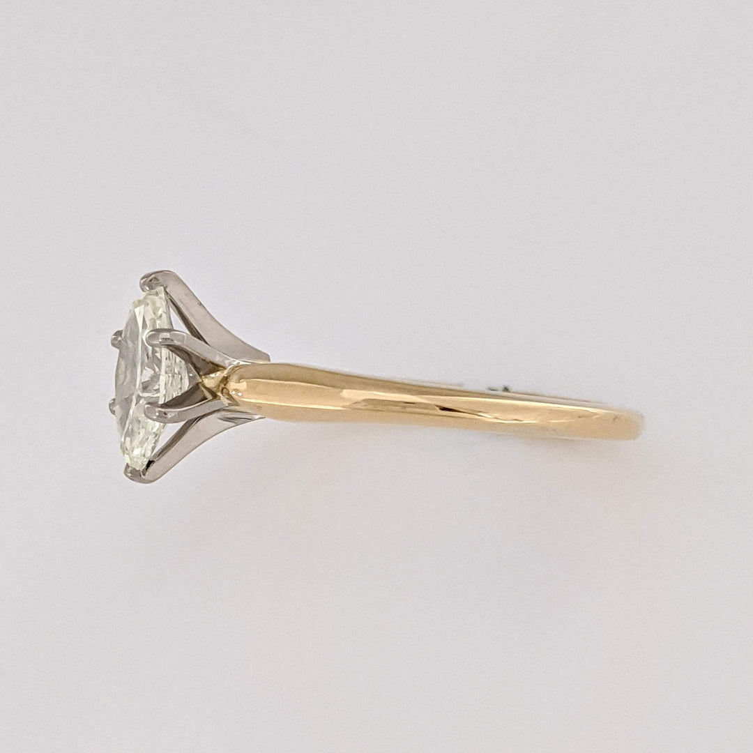18K .89 CARAT TOTAL SI2 L DIAMOND MARQUISE ESTATE SOLITAIRE RING 4.0 GRAMS