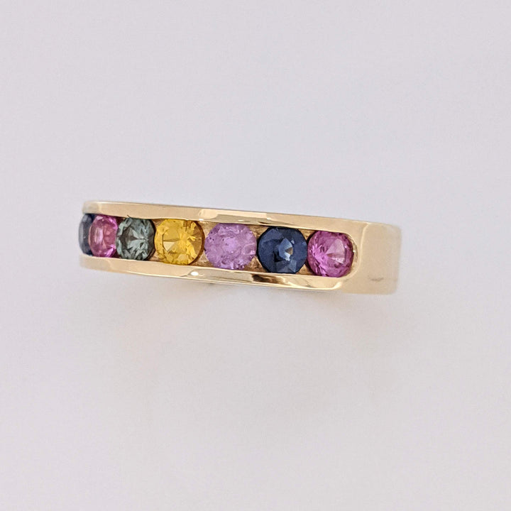 14K SAPPHIRE ROUND (10) MULTI- COLORED ESTATE CHANNEL BAND 6.5 GRAMS