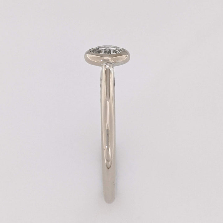 14K WHITE .72 CARAT TOTAL VS2 J DIAMOND ROUND ESTATE BEZEL RING 3.5 GRAMS