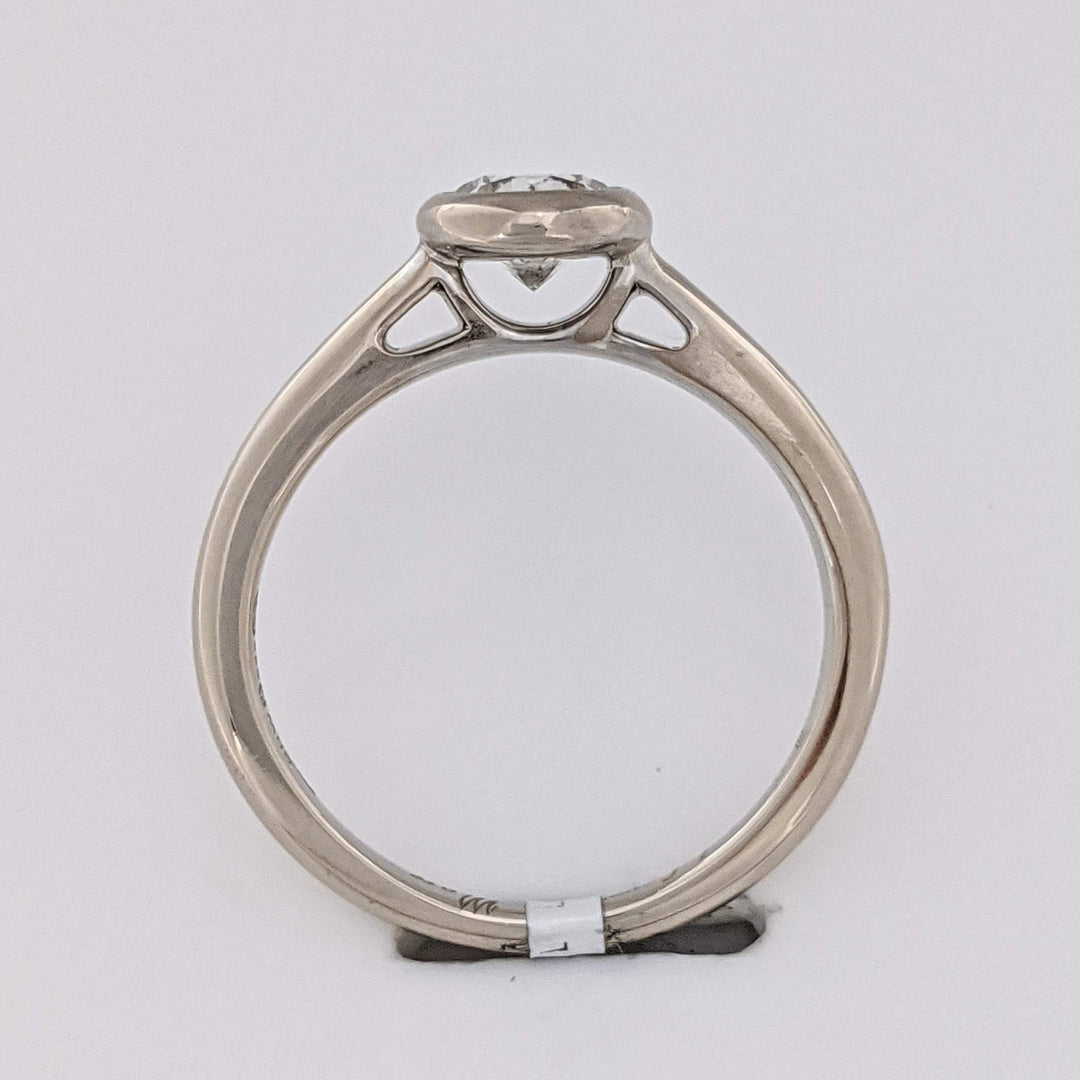 14K WHITE .72 CARAT TOTAL VS2 J DIAMOND ROUND ESTATE BEZEL RING 3.5 GRAMS